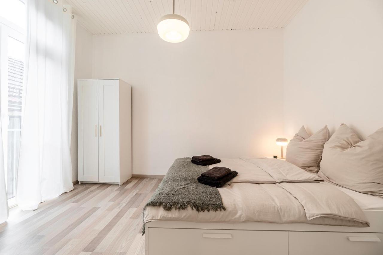 Exklusive Wohnung Am Weserdeich Bremen Luaran gambar